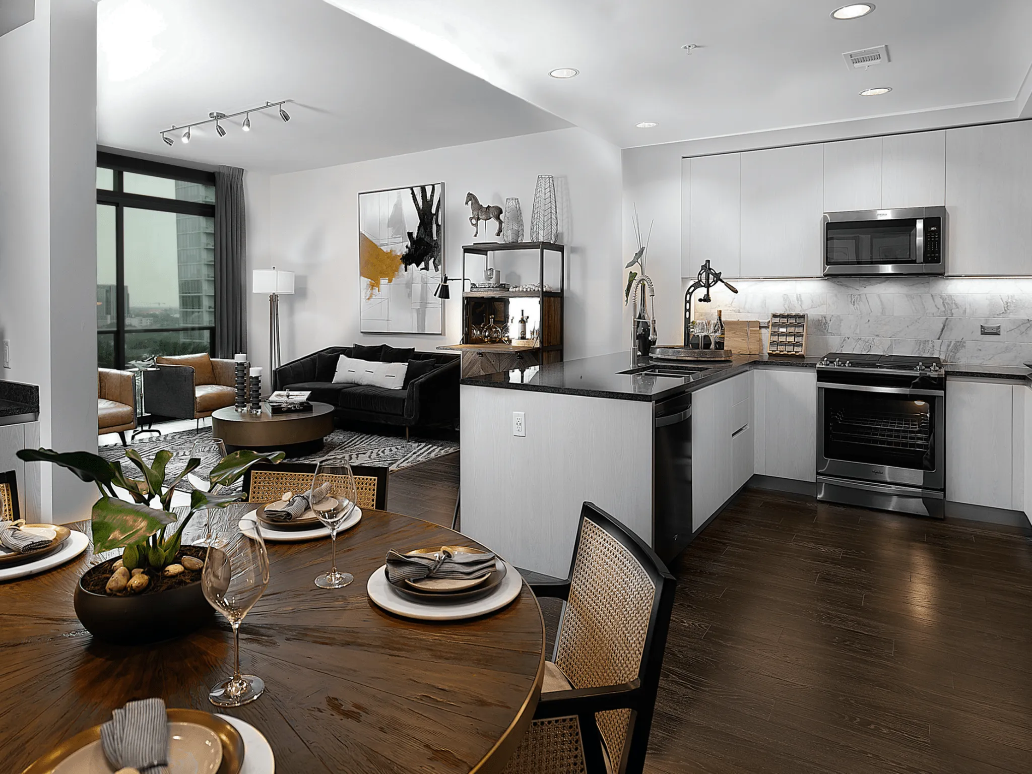 Residencial Flooring | Roberts Carpet & Fine Floors