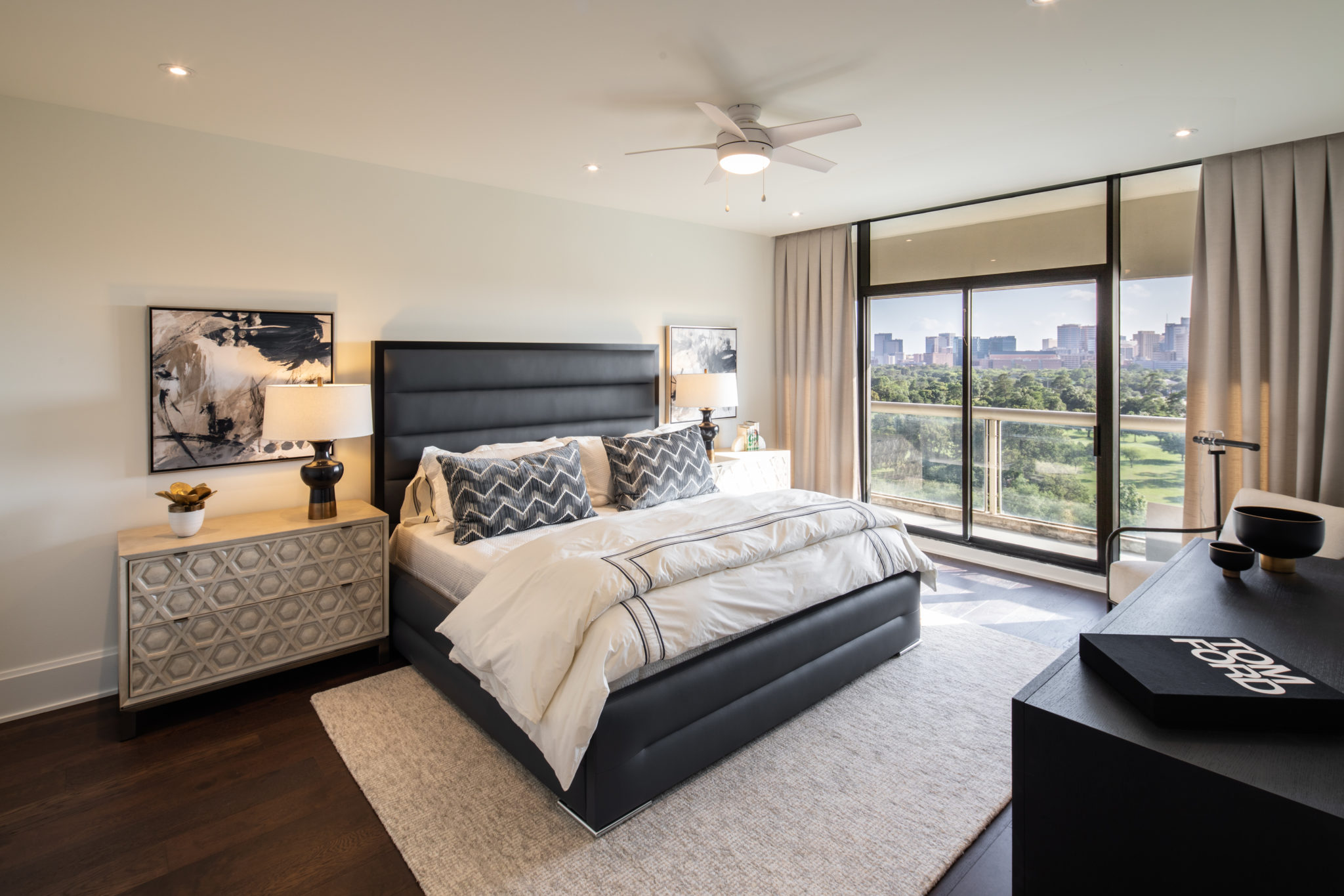 Parklane Interior | Roberts Carpet & Fine Floors