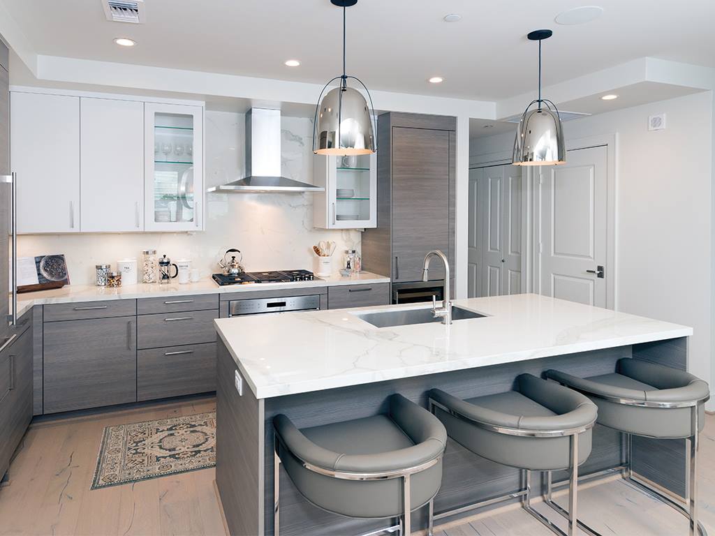 Wilshire Interior | Roberts Carpet & Fine Floors