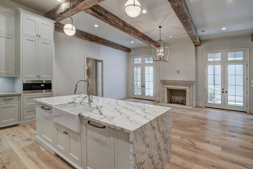 Cabinets and countertops | Roberts Carpet & Fine Floors