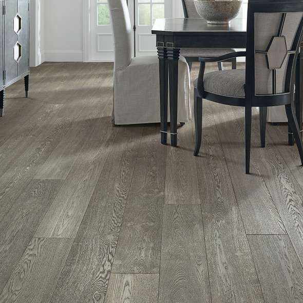 Gray Hardwood | Roberts Carpet & Fine Floors