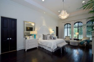 Dark Hardwood Flooring | Roberts Carpet & Fine Floors