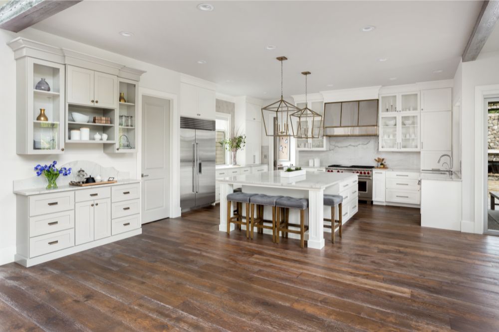 Laminate vs Hardwood: Understanding Long-Term Performance