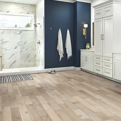 hw-engineered-tabbed-durability Robbins Hardwood | Roberts Carpet & Fine Floors